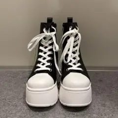 インスタグラマー 鈴木亜美 厚底スニーカー Lサイズ - メルカリ