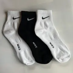 NIKE ソックス 3足セット ミックス 25-28cmのサムネイル