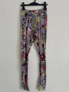 olleboreblaアルベロベロ 総柄 レギンス スパッツ 花柄のサムネイル