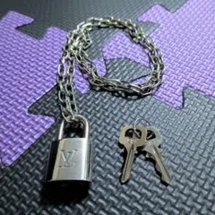 ルイヴィトン 南京錠 カデナ パドロック まとめ売り - メルカリ