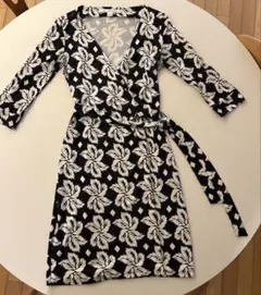 DIANE von FURSTENBERG 花柄ラップワンピース サイズ4