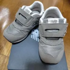 new balance IZ373 14.5cm グレー キッズスニーカー