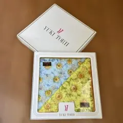 YUKI TORII 花柄ハンカチ 2枚セット　新品のサムネイル