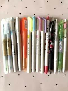 蛍光ペンとボールペンのセット⭐︎