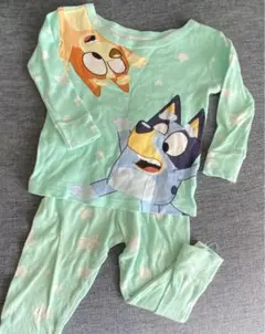 ブルーイ　パジャマ　2T