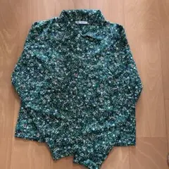 ZARA 緑 花柄 長袖シャツ 美品✨️