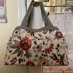 LeSportsacバッグ(ポーチ付き)