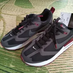 新品Nike エアマックス ブラック/グレー/えんじ色