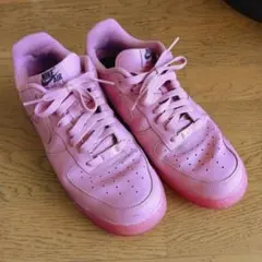 NIKE AIR FORCE 1 ピンク スニーカー