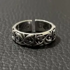 【新品・未使用】リング ブラック　シルバー メンズ リーフ　花　彫刻　調整可能