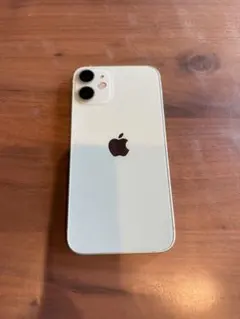 美品】iPhone11 ホワイト 64GB SIMフリー 初期化済 - メルカリ