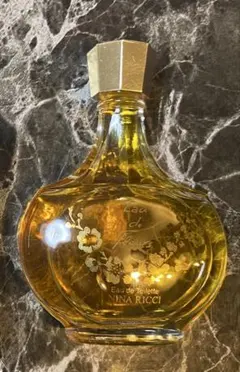 NINA RICCI Eau de Fleurs 50 ml 香水のサムネイル