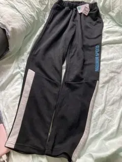 キッズ スウェットパンツ ブラック 　西松屋　150cm