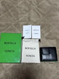 BOTTEGA VENETA 二つ折り財布のサムネイル