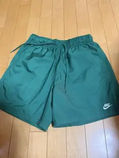 NIKE ショートパンツ Mサイズ