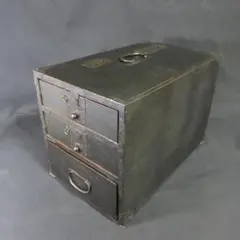 明治時代の小型耐火金庫(明治24年製造) 明治時代の小型耐火金庫(明治24年製造) - メルカリ