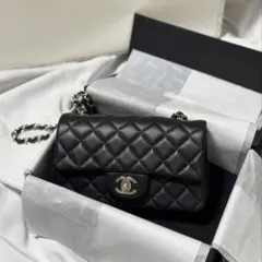 【最新ギャラ】CHANEL ミニマトラッセ20 ブラック×シャンパンゴールド