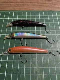 Item thumbnail for item ec39ee64-40d2-48cc-a897-0ee95829434e