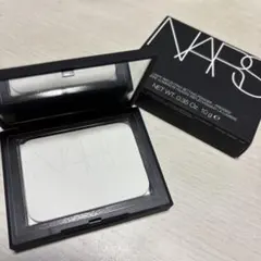 NARS ライトリフレクティングセッティングパウダー プレスト
