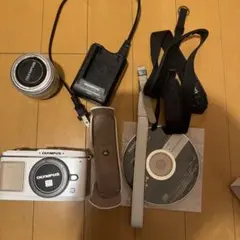 OLYMPUS EP1ミラーレス一眼 本体 レンズセット