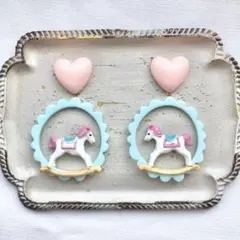 ⚠️先にコメントお願いします⚠️木馬のピアス　イヤリング