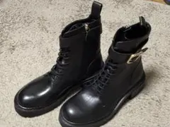ZARA レースアップブーツ ブラック　39のサムネイル