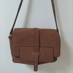 ★Tila March Paris　イタリアンレザー ショルダーバッグ