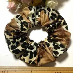 ハンドメイドシュシュ☆花柄レオパード