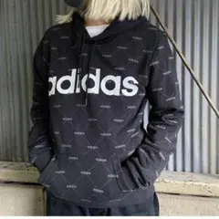 アディダス　パーカー