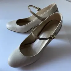 ダイアナ　ストラップ付きパンプス　23.5cm