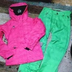 新品 686 スノーボードウェア 上下セット レディース Sサイズ