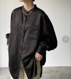 Neuna サテンタッチダブルボタンシャツ F