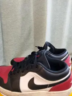 Nike Air Jordan 1 ブラック/レッド/ホワイト