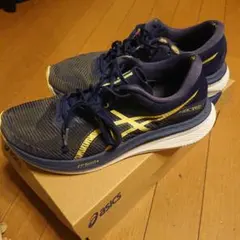 Item thumbnail for item 87ff3574-85a3-4b28-856b-4f71c1ffe111