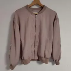 Item thumbnail for item 7308e0c5-cc47-4281-8b7f-0eddf4bb236d