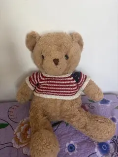 クマのぬいぐるみ