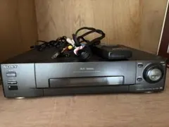 ジャンク SONY J-30 電源入りました。側面のネジ無し。再生できず。02