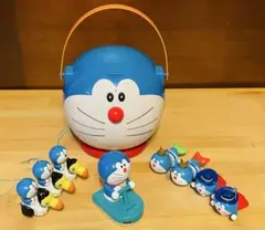 ドラえもん誕生100年ポップコーンケース+キーホルダー7点+マックハッピーセット
