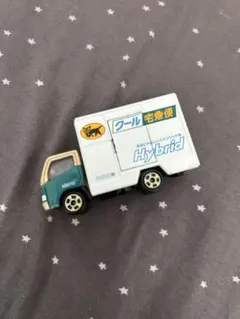 ヤマト運輸 クロネコヤマト クール宅急便 ミニカー M8010 ハイブリッド