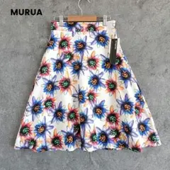 新品タグ付き✨️ムルーア　MURUA　フレアスカート　花柄　Mのサムネイル