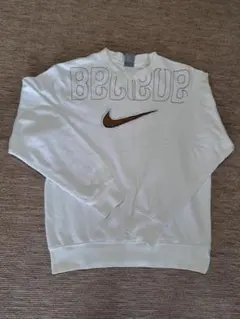 ナイキ　swoosh スウェット 人気 ☆NIKE☆ SOLO SWOOSH トレーナー スウェット 男女兼用 6色 (Nike