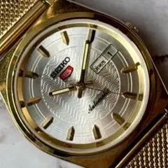 Item thumbnail for item 7661d984-4d0d-4e5e-82a1-667a700e44f9