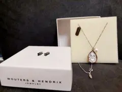 WOUTERS & HENDRIX フラワーモチーフ ネックレス