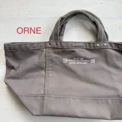 ORNE オルネ キャンバストートバッグ グレー 白ステッチ デザインプリントのサムネイル