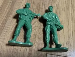 ミリタリー人形 2体セット 緑色