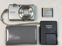動作確認済 美品 デジカメ FinePix F100fd 純正ケース付のサムネイル