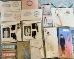 SEVENTEEN アクリルスタンド バッジ などバラ