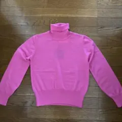 ピンク タートルネックニット 長袖