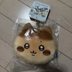 ちいかわベーカリー　パンみたいなおかおポーチ　ハチワレ