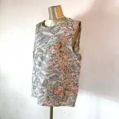 花柄ノースリーブエプロン コクーンシルエット フリーサイズ - メルカリ